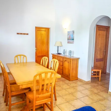 Villa Binibequer Vell Sleeps 6 Pool Wifi *
